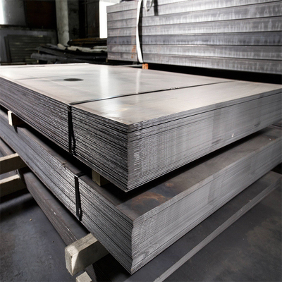 Q195 Q215 Q235 Q255 Q275 Kohlenstoffstahl Länge 2000-6000mm oder bestenfalls benutzerdefinierte Stahlplatte