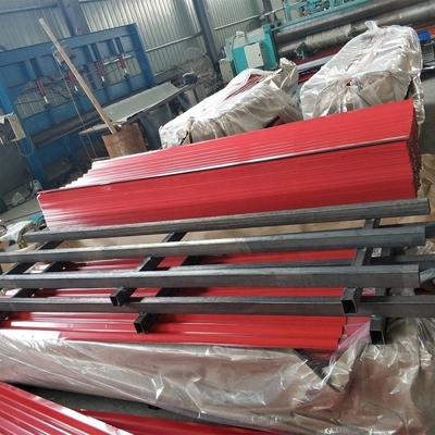DX51D SGCC Grade 0,12-0,85 mm PPGI/PPGL/Gi Wellblech 30-150 g Hot-DIP Galvanized Dachplatte Dachplatte Beschichtete Stahlbleche