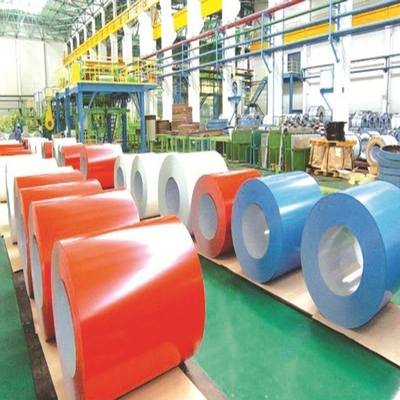 Q195 Q235B Vorlackierte galvanisierte Stahlspule mit farblich beschichteter Oberfläche und Spaltkante