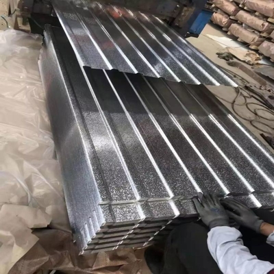 Vorgefärbte galvanisierte Wellstahldachplatte 0,1 mm-1,2 mm angepasste Länge
