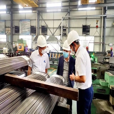 10 mm 12 mm DIN Verformte Stahlverstärkung Beton Eisenstange Lieferdatum Vorrat haben