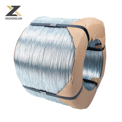 Nichtlegierte 5,5 mm SAE1008b SAE1006 S45c 10 1010 Q235 Q195 77b 82b Swrm Stkm11A Warmgewürzelte galvanisierte Metallnageldrahtstange in Spulen