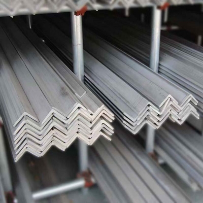Fob-Term Toleranz 2% Warmgewalzte Kohlenstoff Milde Q235 Ss400 Stahl Winkel Engel Gleichstahl