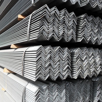 Grade S275jr 2 Zoll Winkelstahl Galvanisiertes Eisen L-Form 250X250 Milchstahl Winkelstahl