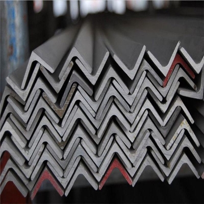 Warmgewalzte Kohlenstoffstahl-Eckwinkel Barwinkel Eisen S235jr S275jr S355jr Ss400 St37 St52