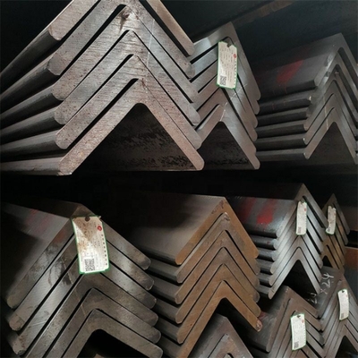 A36/Q235/S235jr/Ss400 galvanisierter Gleichwinkelstahl für benutzerdefinierte Breite und EXW