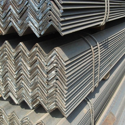 ASTM A36 A53 Q235 Q345 Kohlenstoffverzinktes Eisen L-Form milder Stahlwinkelbalken