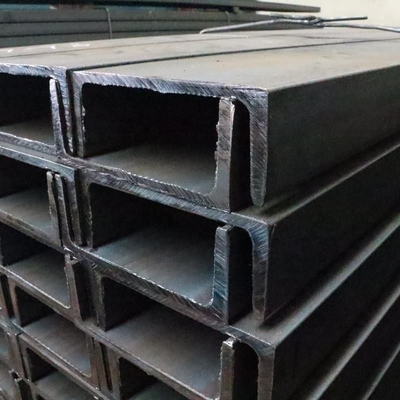 Warmgewalztes C-Kanalstahl S235jr S355jr A36 für den Bauwesen