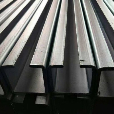 Hot Rolling Galvanized U-Beam Stahl U-Kanal Strukturalstahl C-Kanal / C-Profil