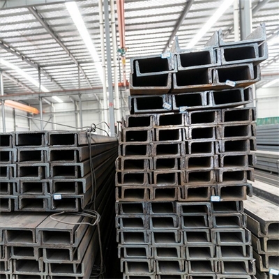 Warmgewalztes C-Kanalstahl S235jr S355jr A36 Ss400 Galvanisiertes Stahl Q235 Kanalstahl U-Strahl