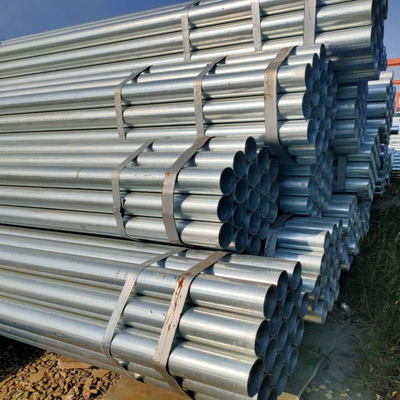 Galvanisiertes geschweißtes Stahlrohr 5,8/6m/11,8m/12m nahtloses warmgewalztes Kohlenstoffstahlrohr