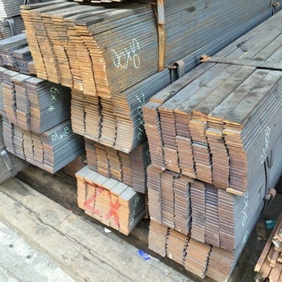 SS400 ASTM A36 S235jr SAE1045 40mm 160mm Durchmesser Kohlenstoff Runder Eisenstang/Quadratstahlstang